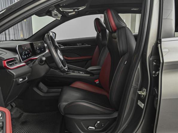 Geely Coolray I Рестайлинг с пробегом 2023 года, цена 2 120 000 рублей, 33985 км, внедорожник, Автокод Объявления