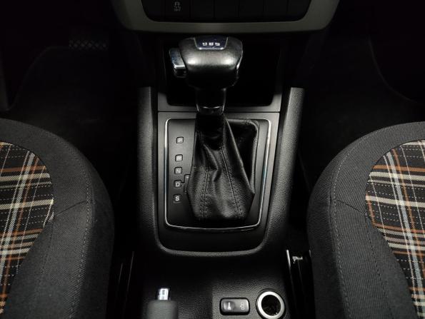 Skoda Yeti I с пробегом 2012 года, цена 650 000 рублей, 200000 км, внедорожник, Автокод Объявления