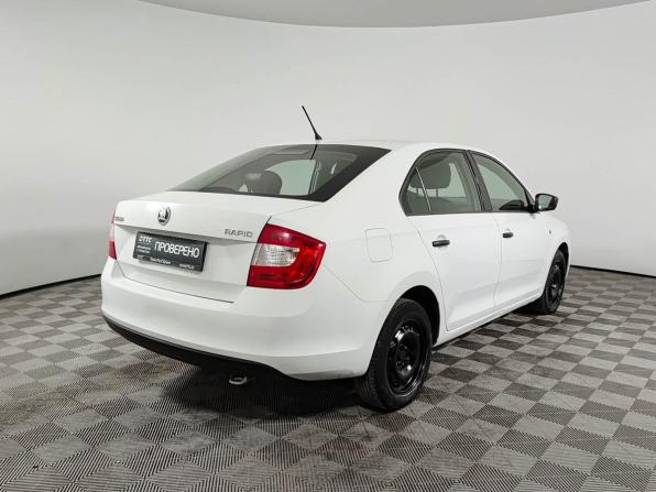 Skoda Rapid I с пробегом 2014 года, цена 780 000 рублей, 183053 км, лифтбек, Автокод Объявления