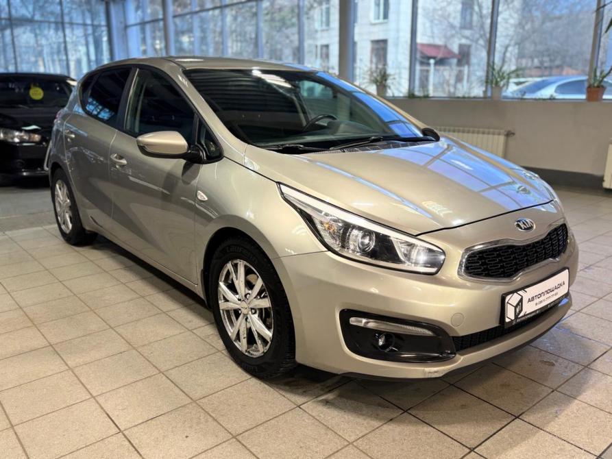 Kia Ceed II Рестайлинг Челябинск  - изображение 2
