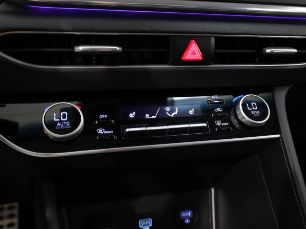 Hyundai Sonata VIII (DN8) с пробегом 2019 года, цена 2 699 000 рублей, 74244 км, седан, Автокод Объявления