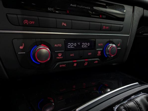 Audi A6 IV (C7) Рестайлинг с пробегом 2017 года, цена 3 100 000 рублей, 64730 км, седан, Автокод Объявления