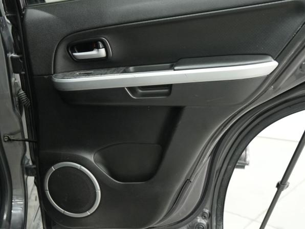 Suzuki Grand Vitara II Рестайлинг с пробегом 2010 года, цена 1 035 000 рублей, 175000 км, внедорожник, Автокод Объявления