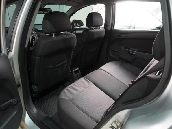 Opel Astra H Рестайлинг с пробегом 2010 года, цена 634 000 рублей, 208331 км, универсал, Автокод Объявления
