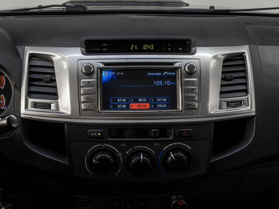 Toyota Hilux VII Рестайлинг Тюмень  - изображение 19