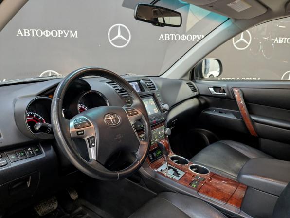 Toyota Highlander II (XU40) Рестайлинг с пробегом 2011 года, цена 2 450 000 рублей, 132600 км, внедорожник, Автокод Объявления