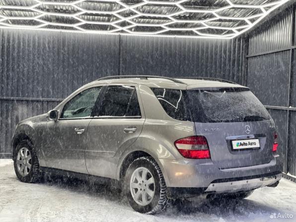 Mercedes-Benz M-Класс II (W164) с пробегом 2008 года, цена 1 115 000 рублей, 221220 км, внедорожник, Автокод Объявления