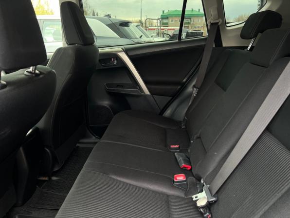 Toyota RAV4 IV (XA40) с пробегом 2015 года, цена 1 430 000 рублей, 359670 км, внедорожник, Автокод Объявления
