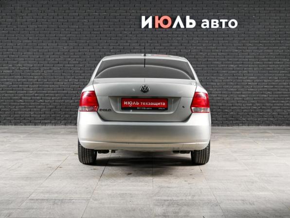 Volkswagen Polo V с пробегом 2013 года, цена 650 000 рублей, 251050 км, седан, Автокод Объявления