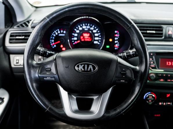 Kia Rio III с пробегом 2013 года, цена 1 050 000 рублей, 75701 км, хэтчбек, Автокод Объявления