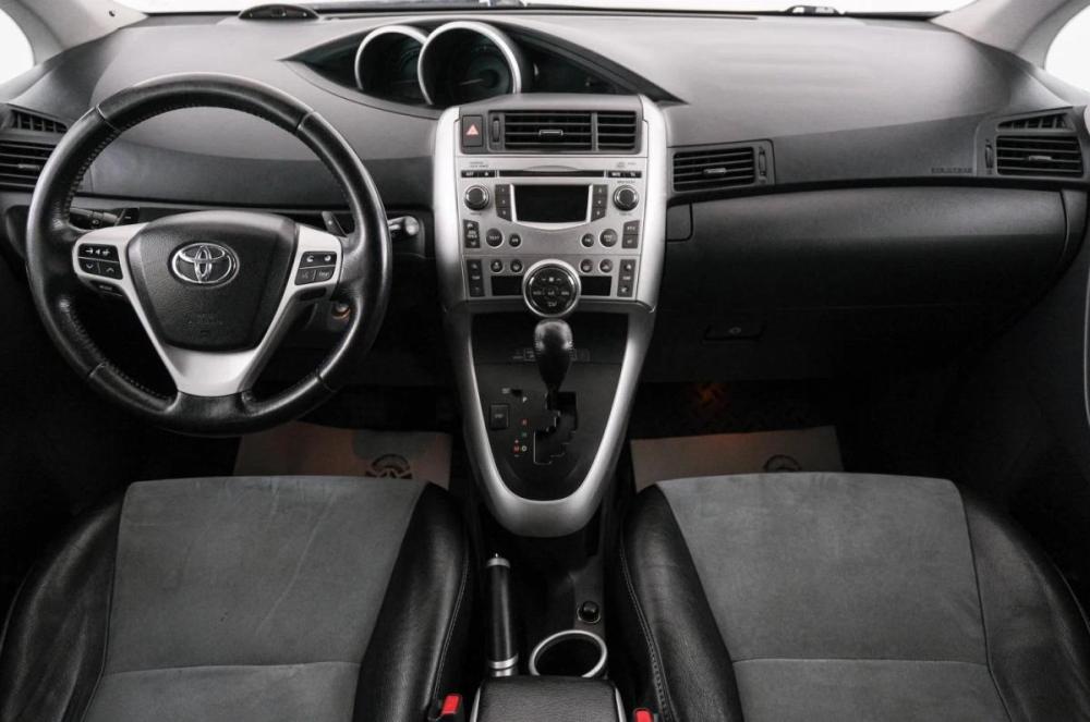 Toyota Verso I Красноярск  - изображение 11