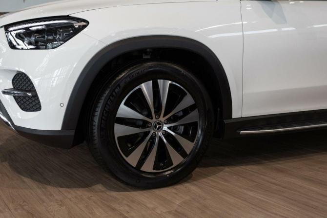 Новый Mercedes-Benz GLE II (V167) Рестайлинг 2026 года, цена 11 990 000 рублей, внедорожник, Автокод Объявления