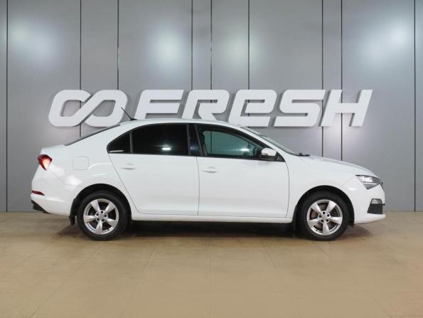 Skoda Rapid II с пробегом 2021 года, цена 1 479 000 рублей, 121013 км, лифтбек, Автокод Объявления