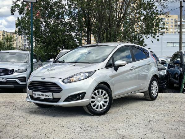 Ford Fiesta Mk6 Рестайлинг с пробегом 2015 года, цена 869 000 рублей, 84805 км, хэтчбек, Автокод Объявления