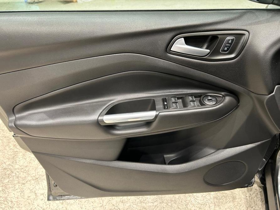Ford Kuga II Рестайлинг Санкт-Петербург  - изображение 16