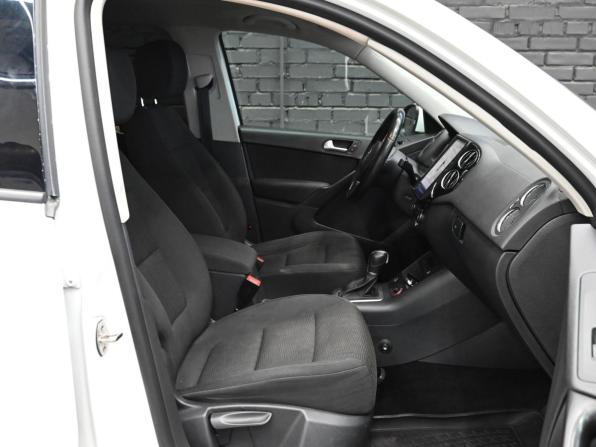 Volkswagen Tiguan I Рестайлинг с пробегом 2014 года, цена 1 600 000 рублей, 193267 км, внедорожник, Автокод Объявления