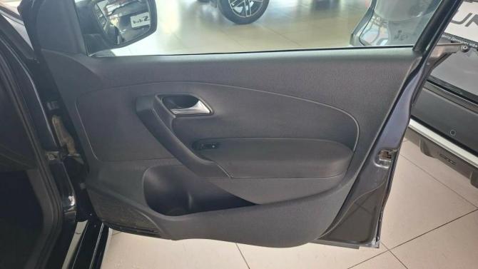 Volkswagen Polo V с пробегом 2014 года, цена 580 000 рублей, 260200 км, седан, Автокод Объявления
