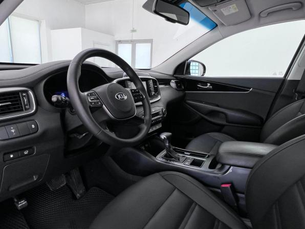 Kia Sorento III Prime Рестайлинг с пробегом 2018 года, цена 2 730 000 рублей, 185185 км, внедорожник, Автокод Объявления