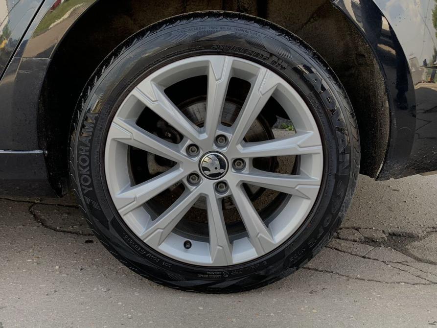 Skoda Octavia III (A7) Москва  - изображение 9