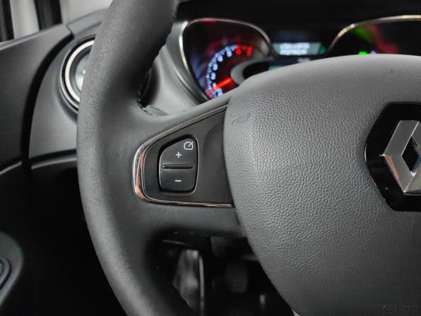 Renault Kaptur I с пробегом 2017 года, цена 1 098 000 рублей, 184036 км, внедорожник, Автокод Объявления