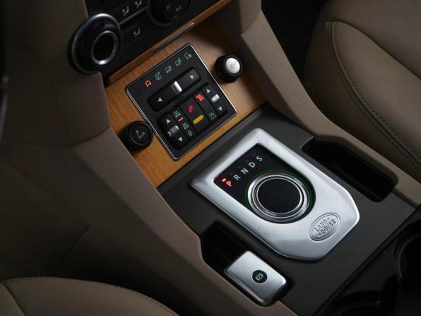 Land Rover Discovery IV с пробегом 2013 года, цена 2 153 999 рублей, 279217 км, внедорожник, Автокод Объявления
