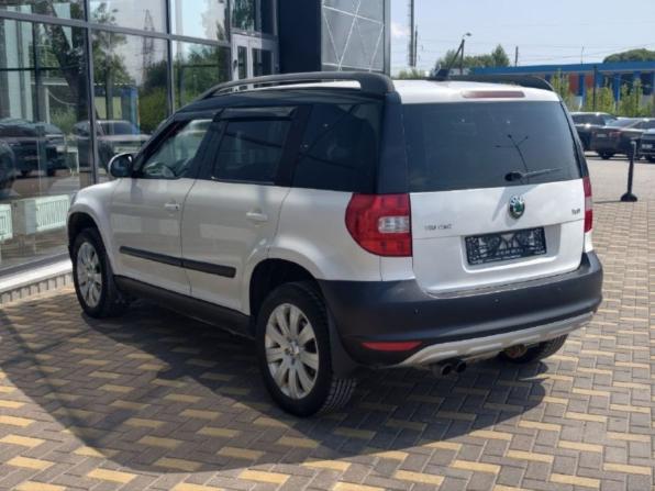 Skoda Yeti I с пробегом 2013 года, цена 890 000 рублей, 191149 км, внедорожник, Автокод Объявления