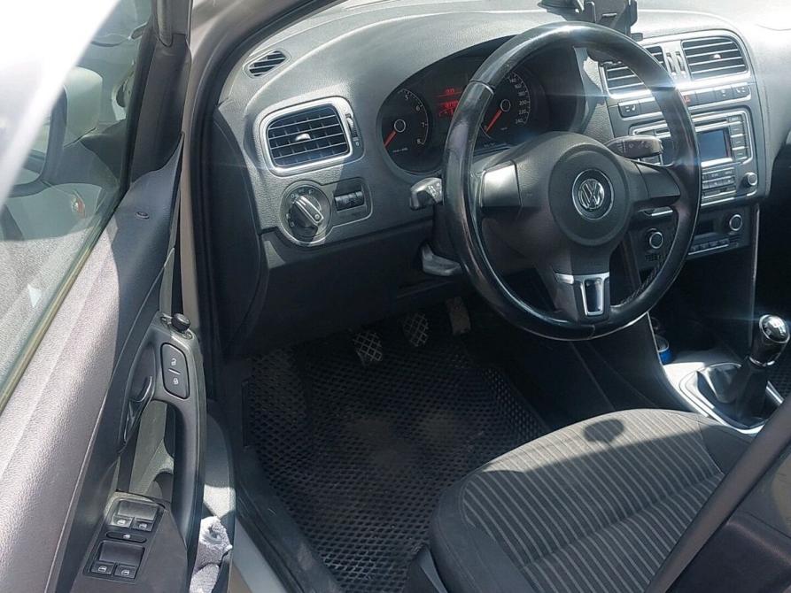 Volkswagen Polo V Кемерово  - изображение 5