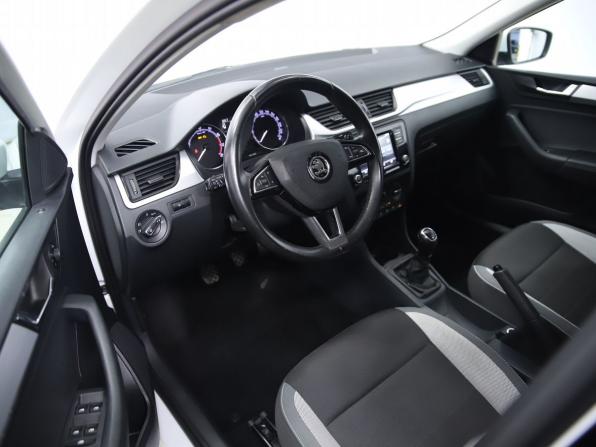 Skoda Rapid I Рестайлинг с пробегом 2019 года, цена 1 190 000 рублей, 130356 км, лифтбек, Автокод Объявления