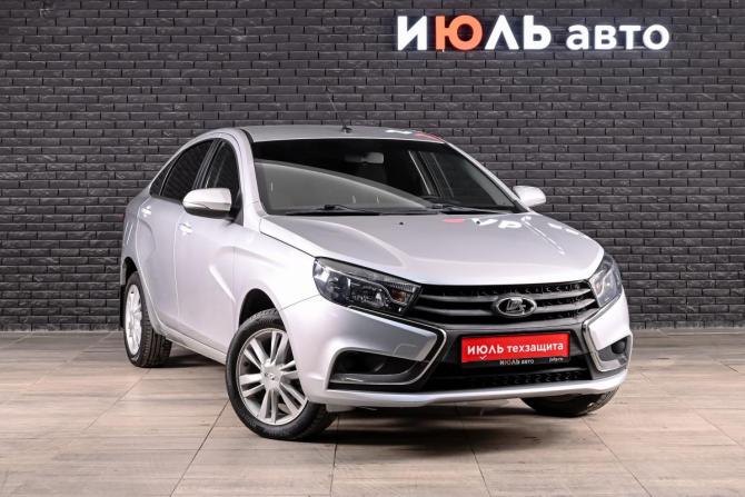 Lada (ВАЗ) Vesta I с пробегом 2018 года, цена 820 000 рублей, 178414 км, седан, Автокод Объявления