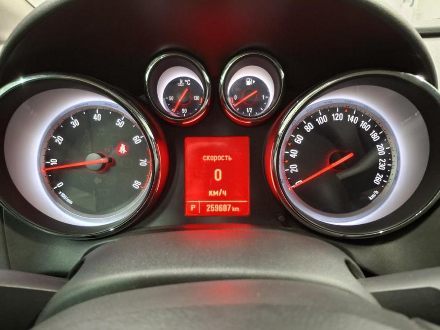 Opel Astra J Рестайлинг Казань  - изображение 16