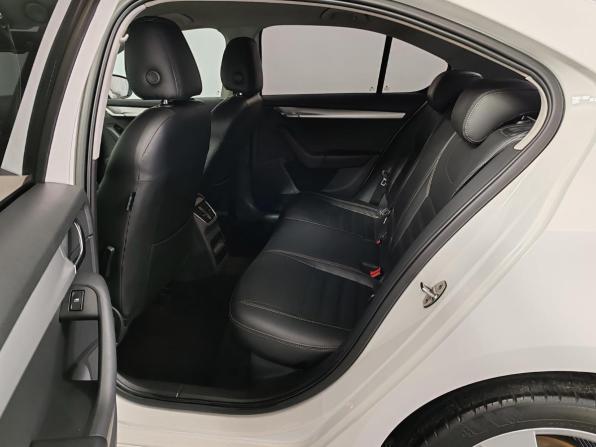 Skoda Octavia III (A7) с пробегом 2015 года, цена 1 299 000 рублей, 244144 км, лифтбек, Автокод Объявления