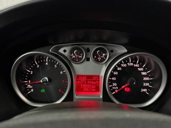 Ford Focus II Рестайлинг с пробегом 2008 года, цена 597 000 рублей, 178659 км, седан, Автокод Объявления
