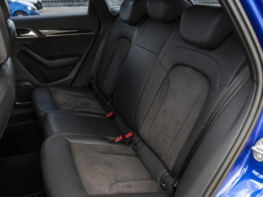 Audi RS Q3 I (8U) Москва  - изображение 16