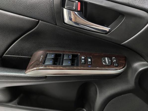 Toyota Camry VII (XV50) Рестайлинг 2 с пробегом 2017 года, цена 1 690 000 рублей, 273291 км, седан, Автокод Объявления