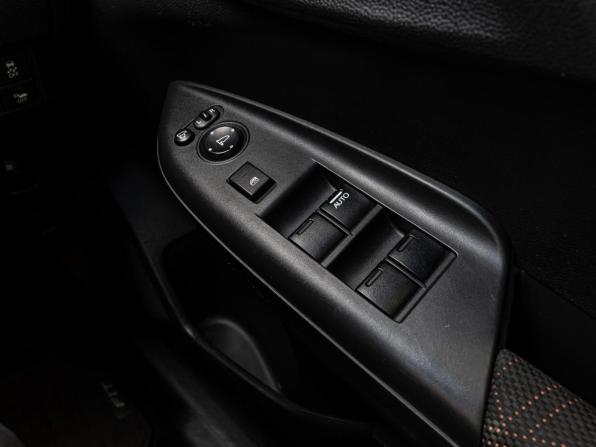 Honda Fit III с пробегом 2015 года, цена 850 000 рублей, 274048 км, хэтчбек, Автокод Объявления