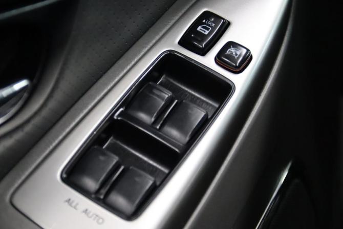 Toyota Land Cruiser Prado 120 Series Рестайлинг с пробегом 2008 года, цена 2 035 350 рублей, 280333 км, внедорожник, Автокод Объявления