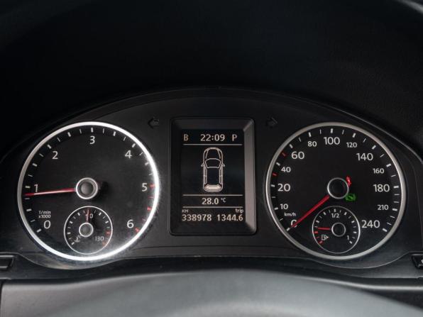 Volkswagen Tiguan I Рестайлинг с пробегом 2012 года, цена 1 210 000 рублей, 338978 км, внедорожник, Автокод Объявления