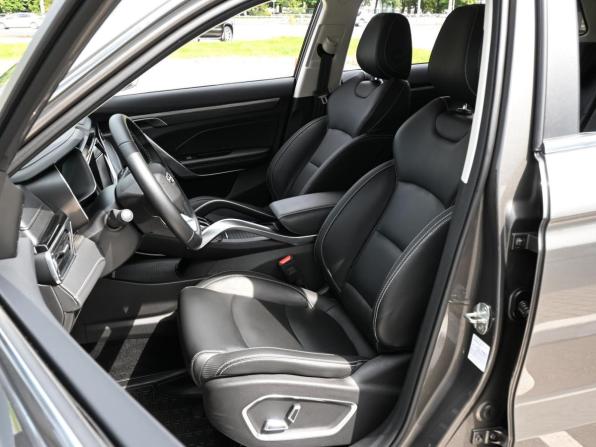 Geely Atlas Pro с пробегом 2024 года, цена 2 299 000 рублей, 14850 км, внедорожник, Автокод Объявления