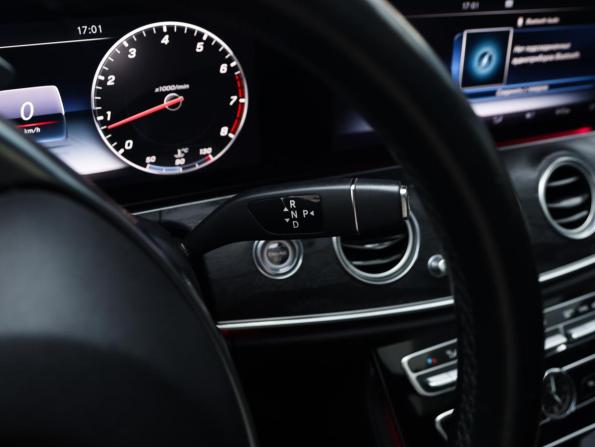 Mercedes-Benz E-Класс V (W213 S213 C238) с пробегом 2016 года, цена 3 099 000 рублей, 116000 км, седан, Автокод Объявления