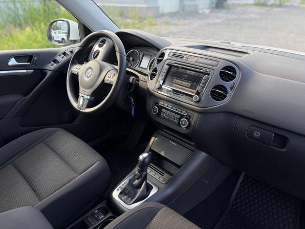 Volkswagen Tiguan I Рестайлинг с пробегом 2012 года, цена 1 250 000 рублей, 172000 км, внедорожник, Автокод Объявления