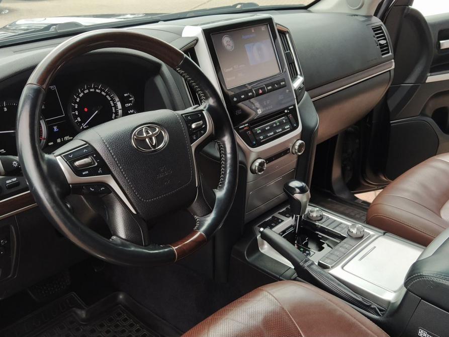 Toyota Land Cruiser 200 Series Рестайлинг 2 Екатеринбург  - изображение 22