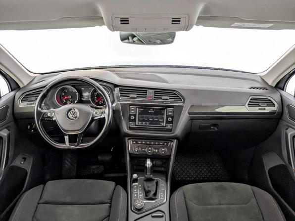 Volkswagen Tiguan II с пробегом 2017 года, цена 1 990 000 рублей, 125740 км, внедорожник, Автокод Объявления