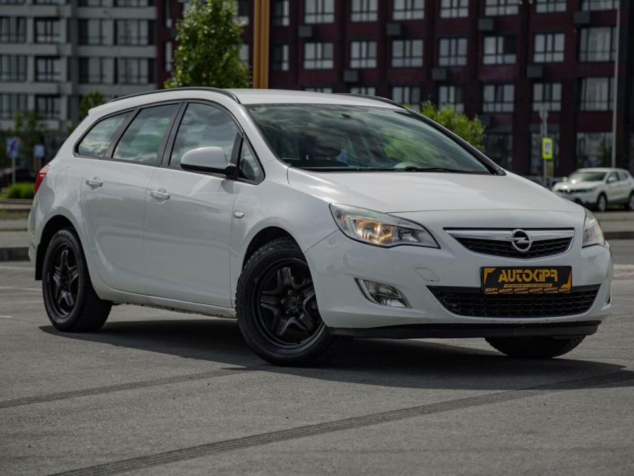 Opel Astra J Тюмень  - изображение 1