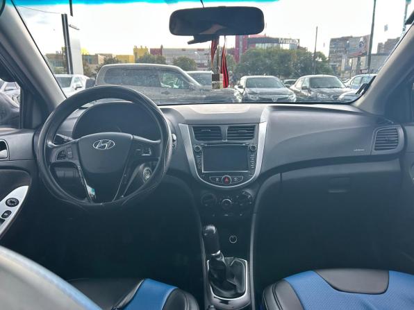 Hyundai Solaris I с пробегом 2011 года, цена 540 000 рублей, 192112 км, хэтчбек, Автокод Объявления