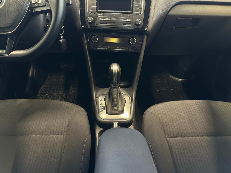 Volkswagen Polo V Рестайлинг Волгоград  - изображение 13