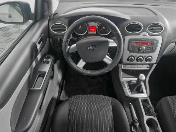 Ford Focus II Рестайлинг с пробегом 2010 года, цена 489 000 рублей, 206388 км, хэтчбек, Автокод Объявления