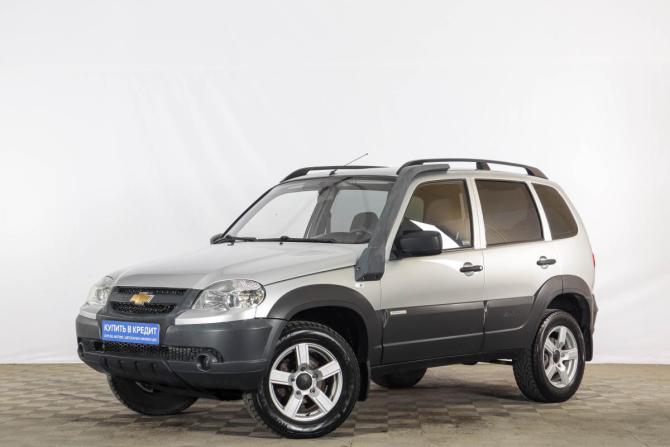 Chevrolet Niva I Рестайлинг с пробегом 2013 года, цена 629 000 рублей, 108281 км, внедорожник, Автокод Объявления