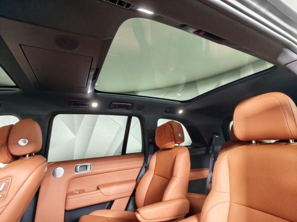 Li Auto (Lixiang) L9 I Рестайлинг с пробегом 2024 года, цена 7 495 000 рублей, 21197 км, внедорожник, Автокод Объявления