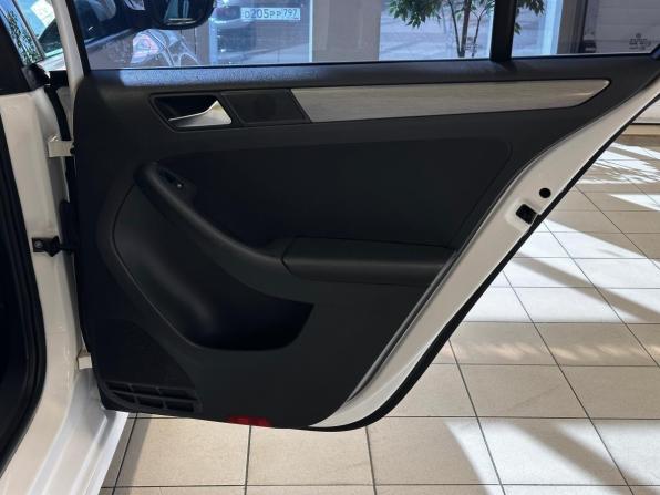 Volkswagen Jetta VI с пробегом 2012 года, цена 1 199 000 рублей, 191000 км, седан, Автокод Объявления