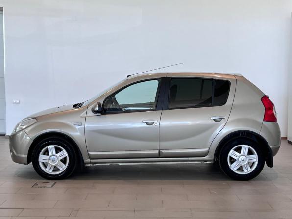 Renault Sandero I с пробегом 2010 года, цена 814 000 рублей, 46100 км, хэтчбек, Автокод Объявления